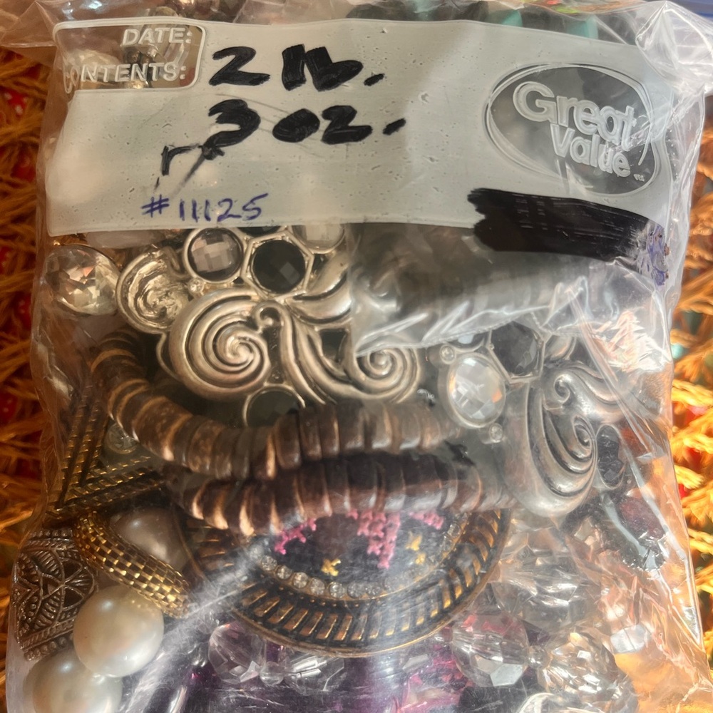 Colorful Beaded Jewelry Assortment - Picture 11 of 12